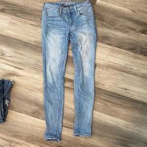 American Eagle Super Stretch Skinny Jeans (Jegging)